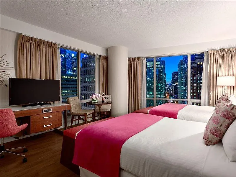 Auberge Vancouver Hotel